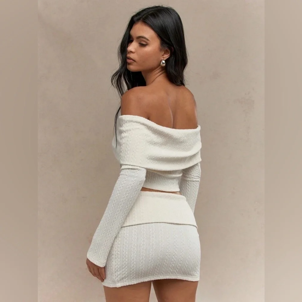MISSGUIDED Cable Knit Off The Shoulder Long Sleeve Two Piece Set